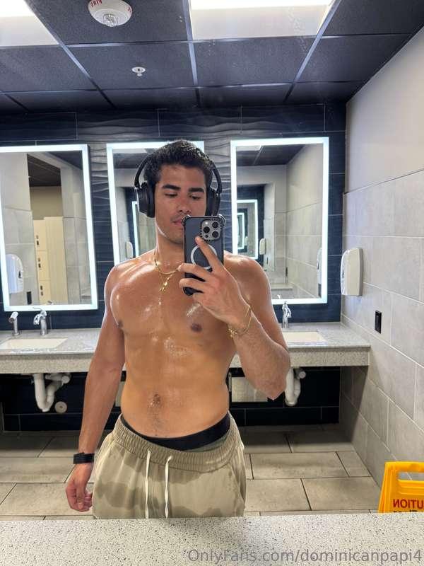 dominicanpapi4 image #1