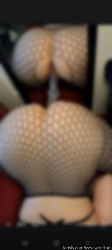 izzysweettart image #0
