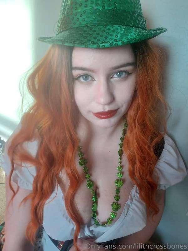 Happy St Patrick's Day!!! 🌈🍀🪙 Sending out the full set for F..