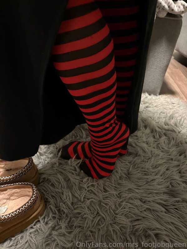 mrs_footjobqueen image #7