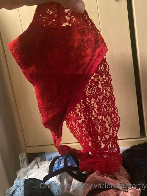 Can you guess which panties I have on? 

Tip me here, and I’..