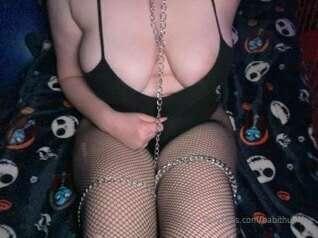 pull my leash and fuck me like the good girl i am