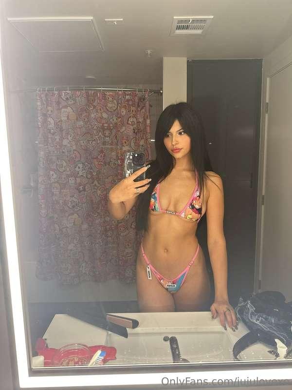 Say cheese or cum message me