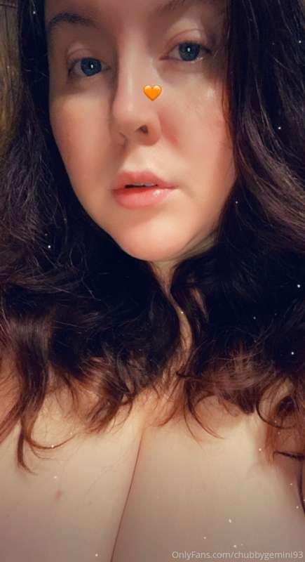 I’m so horny tonight 🍆 🤤