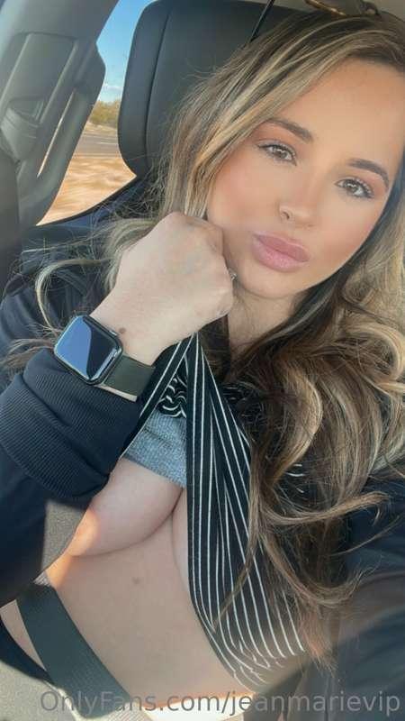 Good morning Daddy! ☀️ Have an amazing day for me! 🫶🏼
