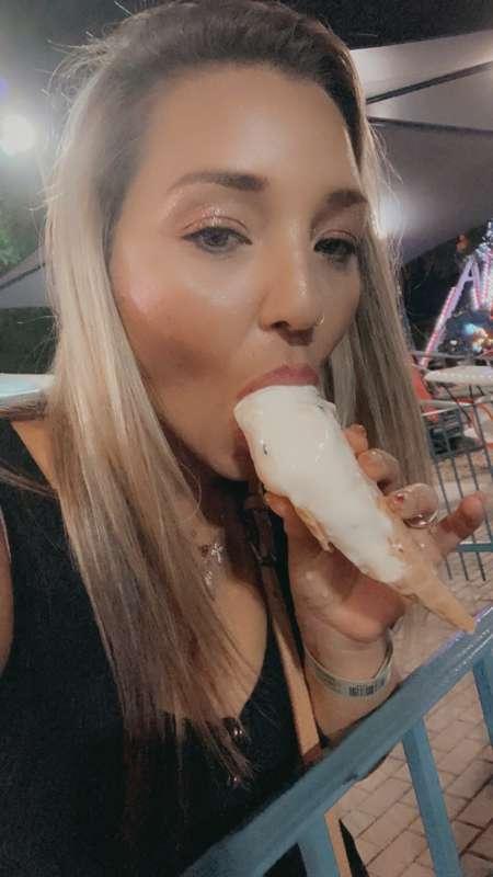 People seem to stare when I eat ice cream 🤷‍♀️