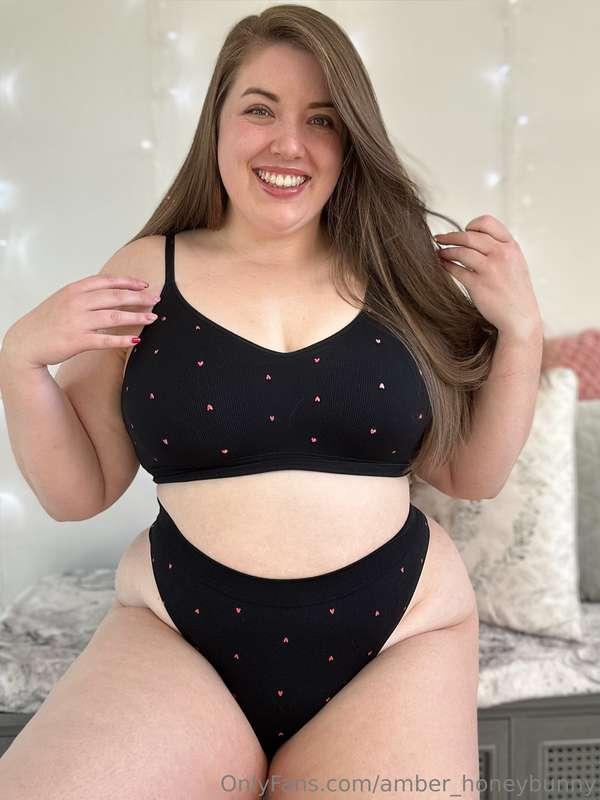 amber_honeybunny main image