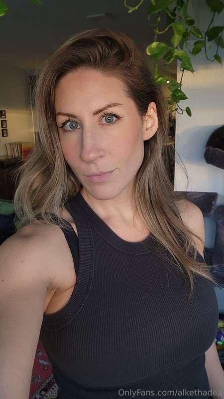 Some selfies, etc! 