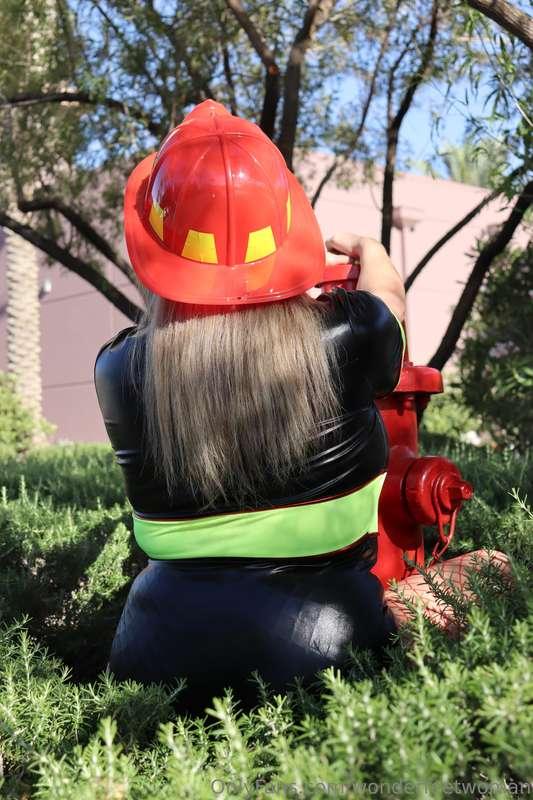 wonderfeetwoman image #7