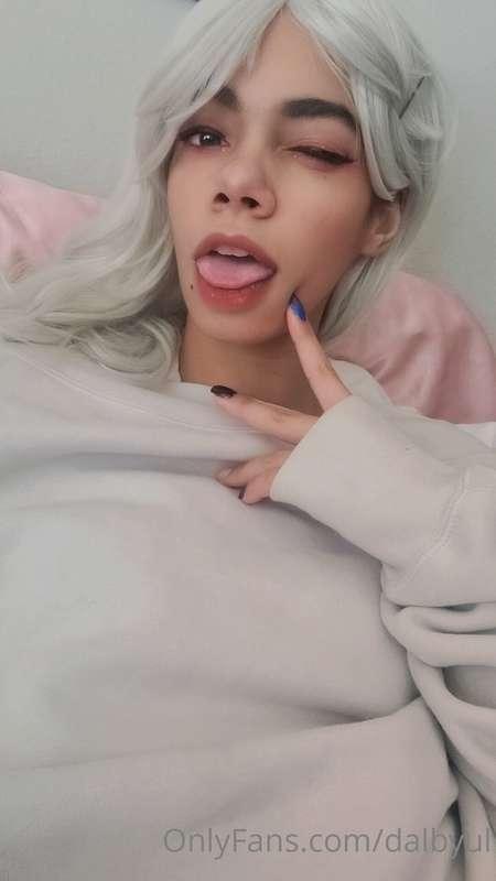 What do you think of silver hair? 🥺
I was hoping to use it m..