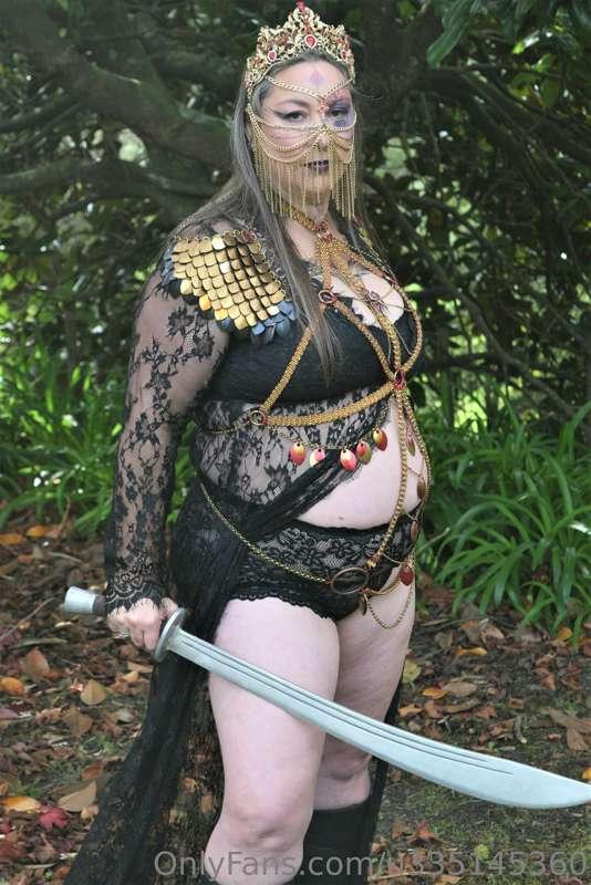 darkqueenofcrows image #4