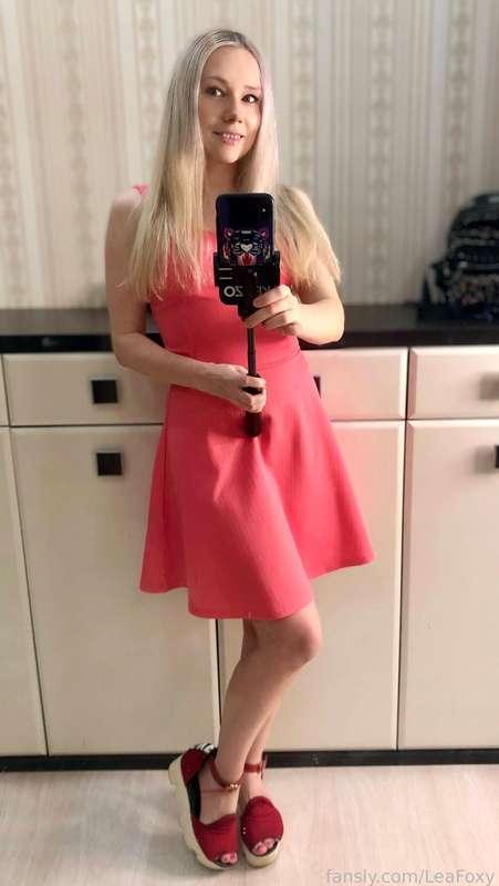 Oops, I did it again! I forgot to wear panties under my favorite sundress!  😈👗 
 
Hope you don't mind 😏

This dress also gives you a perfect view of my hard nipples, because it is too tight to have bra underneath 🔥So I'd love to tease you flaunting by and making you stare with a boner growing in your pants 🍆 Just the thought of it makes me so fucking hot hehe 😏

#sundress #selfie #pale #fitgirl #Princess #brat #nopanties #dress #gfe #teasing 
