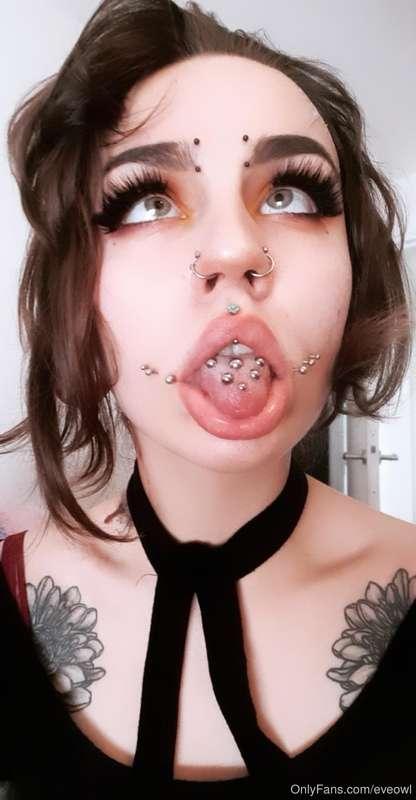 Cum on this pic.