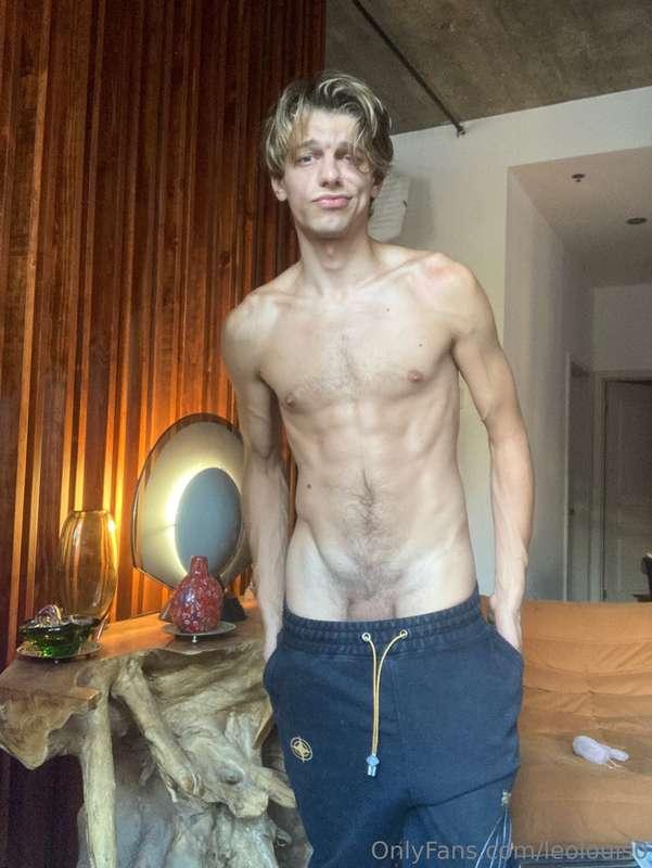 I’ll cut to the chase – let’s just fuck!😈😜