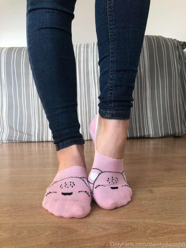 13 PICTURES
ft. bootypic, natural manicure, pink ped socks, ..