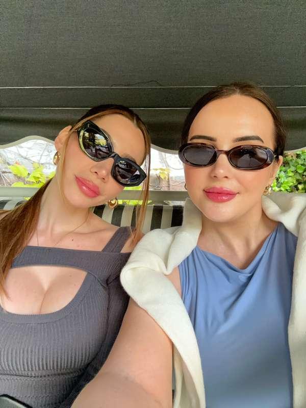Mommy and Mommy are together 💗💗💗 @venusbb