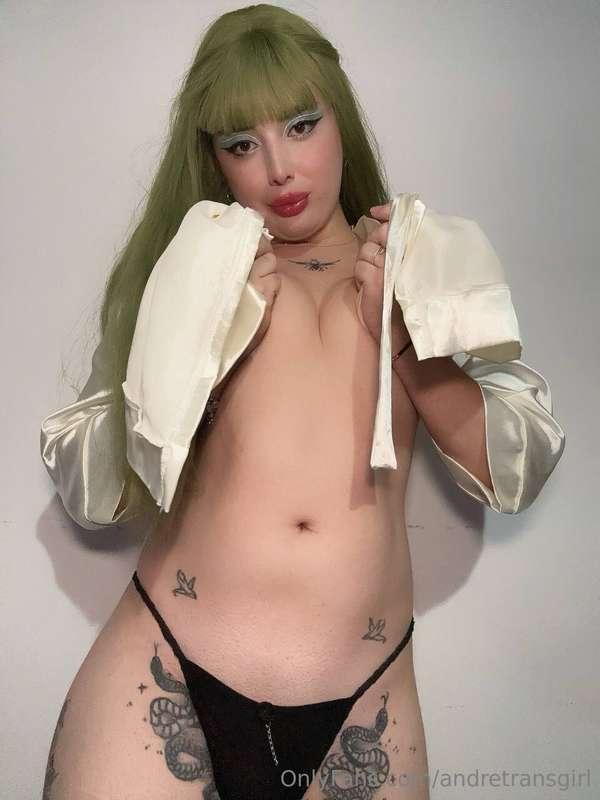 andretransgirl image #0
