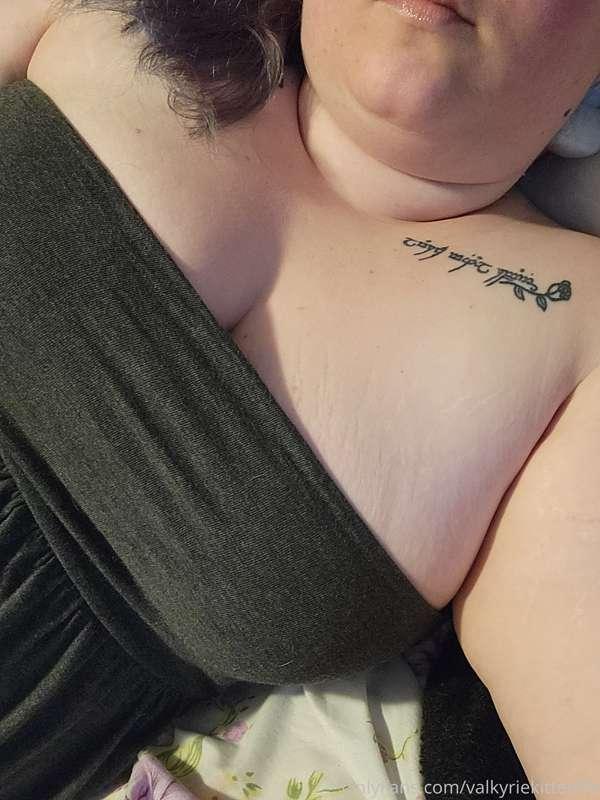 Comfy boobs