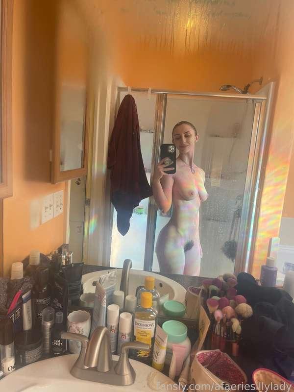afaeriesillylady image #0