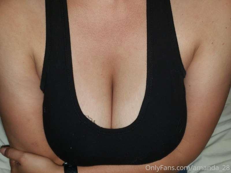 Black tank top:)