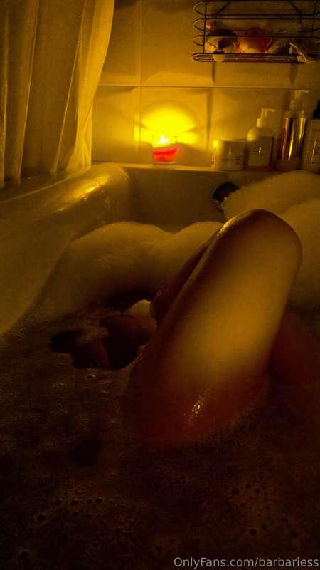 what could be better than an evening atmospheric bath😍, I th..
