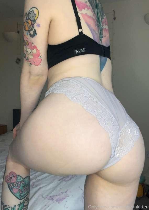 feeling cute ☺️