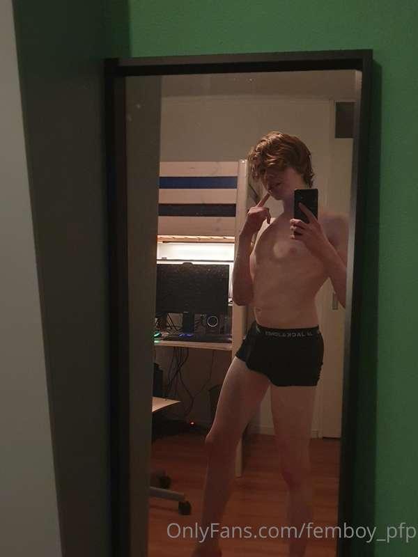 Who needs clothes when i look THIS good? 

Also yall are get..