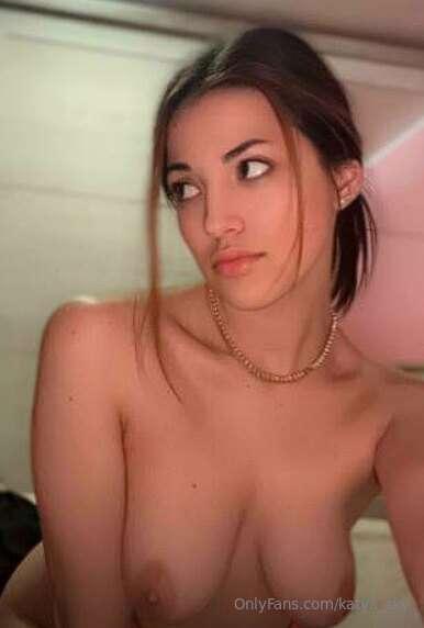 #advertisingMaybe I look innocent but do you want to see wha..