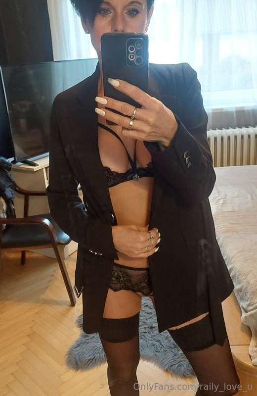 ## ⚜️REAL MILF⚜️
## @sweetamyfree  FREE page with FREE conte..