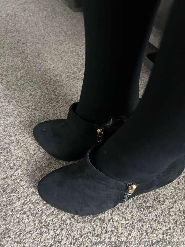 mrs_footjobqueen image #6
