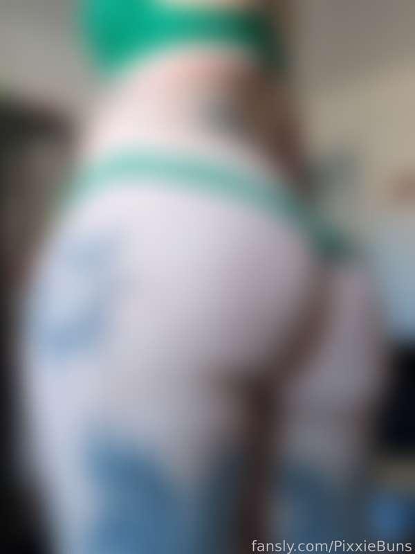 pixxiebuns image #3
