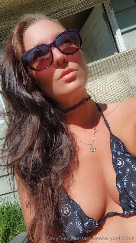 Come to the dark side @imeagan91 👈👈😜https://onlyfans.com/ime..