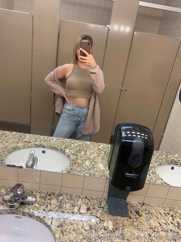 I wanna know what kind of content you guys are here for, pls..