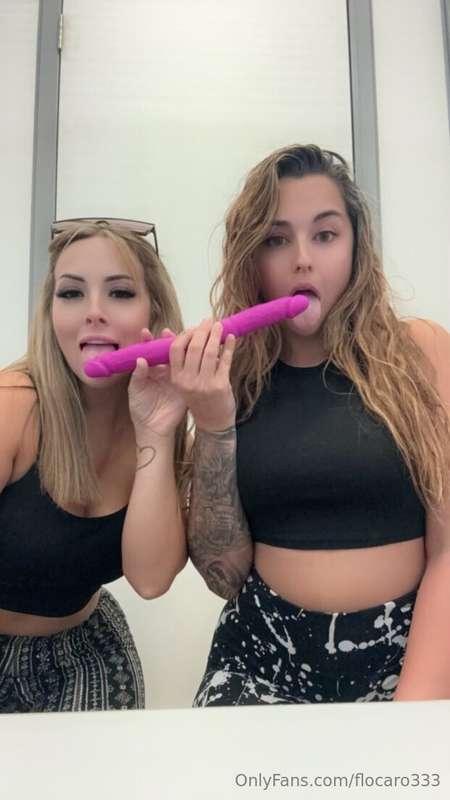 Message me to see me and @downbadforkailey have fun in the d..