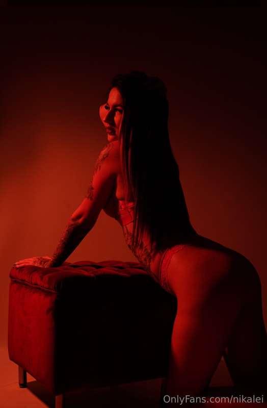 𝐂𝐡𝐞𝐜𝐤 𝐨𝐮𝐭 𝐬𝐭𝐮𝐧𝐧𝐢𝐧𝐠 @nikalei 𝐨𝐧 𝐡𝐞𝐫 𝐩𝐚𝐠𝐞 𝐢𝐟 𝐲𝐨𝐮'𝐝 𝐥𝐢𝐤𝐞 𝐭𝐨 𝐬𝐞𝐞..
