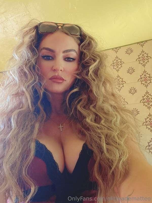 👀 👀