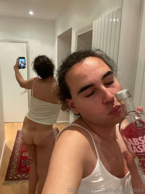 I am so inebriated and incapable 🥴😵‍💫 Bully me and treat me ..