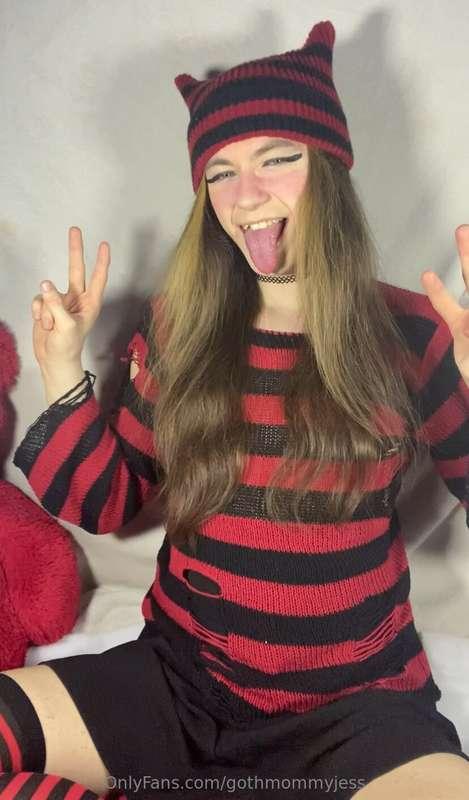 gothmommyjess image #3
