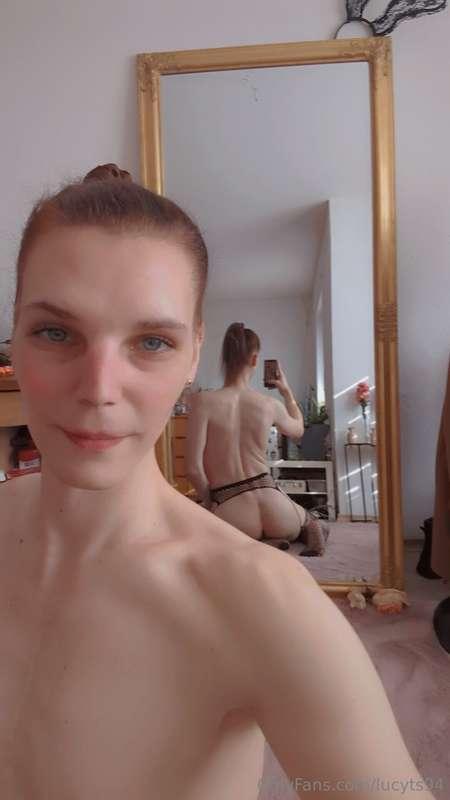 You like DickGirls 😈 in lingerie 😏🔥