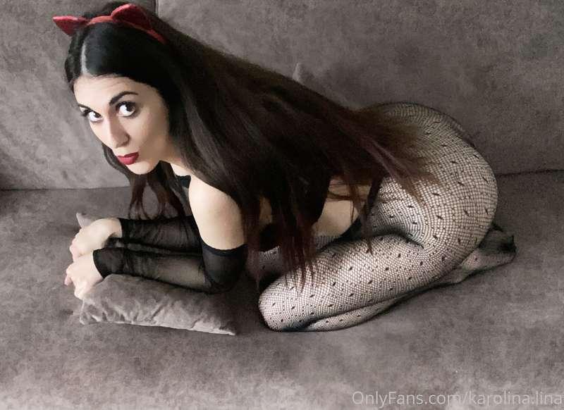 Do you want such a kitty for yourself? 🐈‍⬛ Meow😺