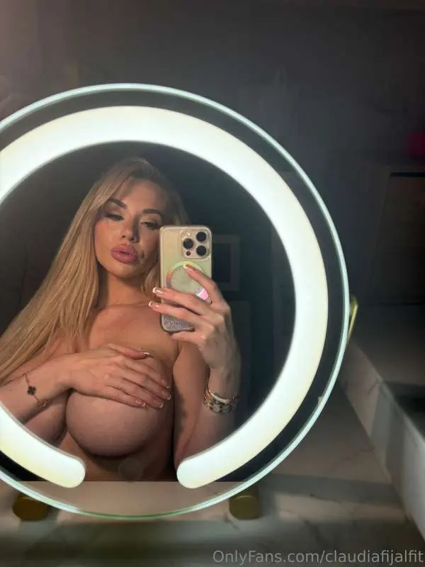 💋 💋