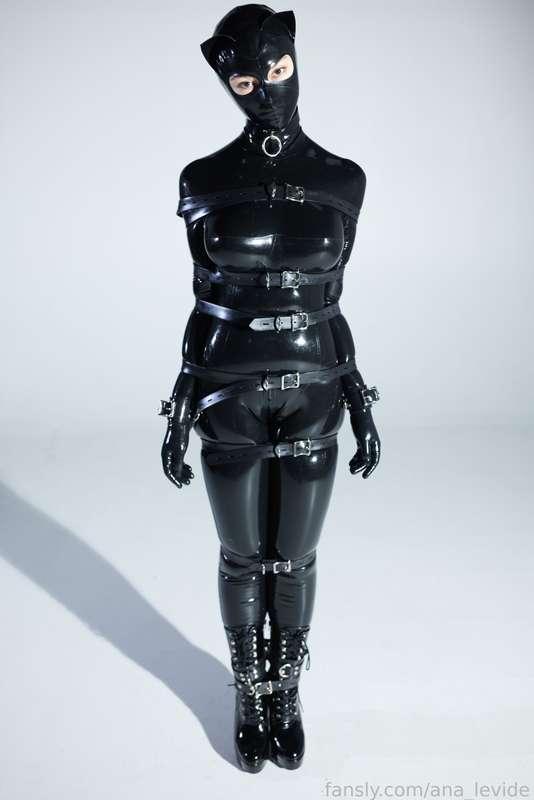 ana_levide image #43
