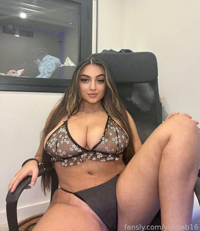 Uffffff 👀 Do you want to see me touch my pussy to the DM 😈🙈
#fyp #videocall #vc #callme #toys #daddy #suck #videocall #homemade #longhair #throat #baby #online #moan #cum #personalized #free #teen #young #fetish #hot #horny #masturbation #pussy # tits #ass