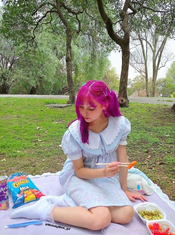 pov we're on a picnic date