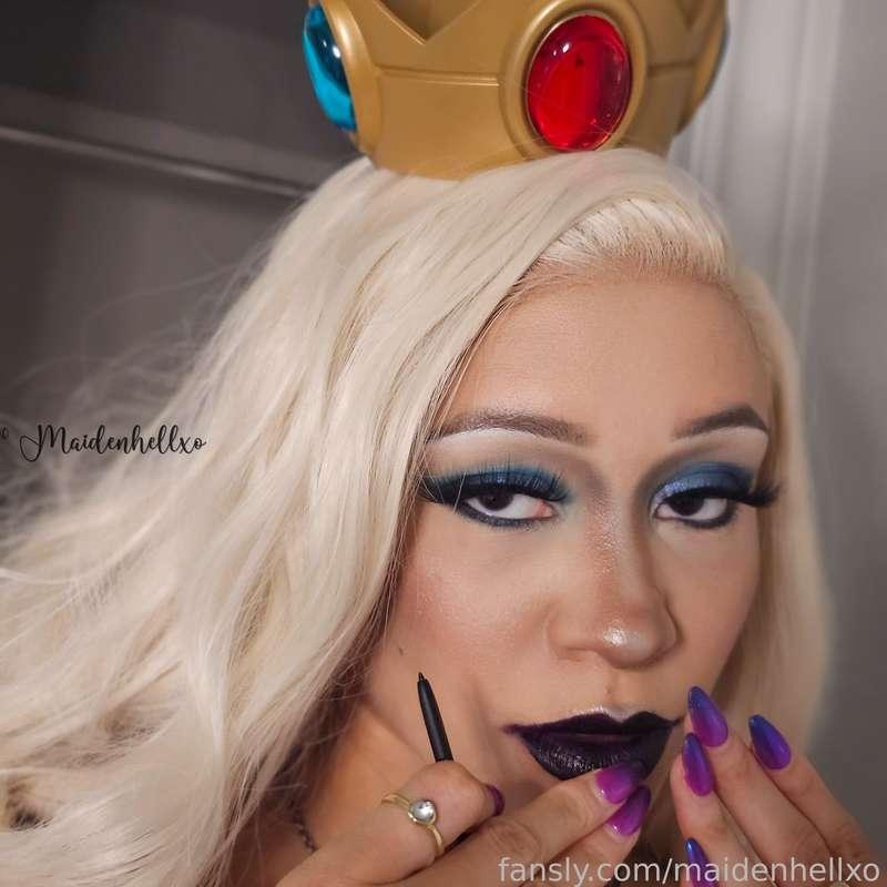 maidenhellxo image #7