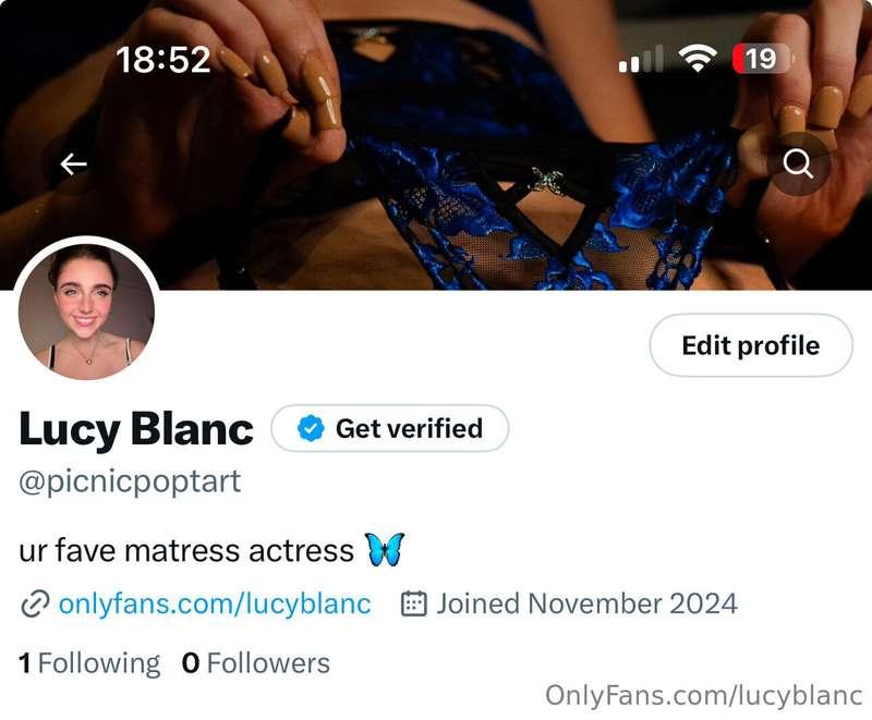Pleasseee go follow my new twitter 🥹