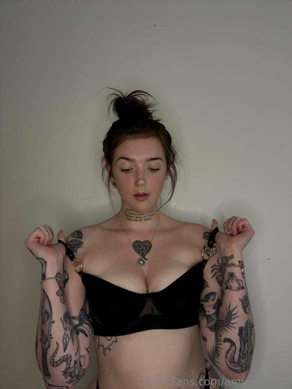 Do I have cute boobies? 🥺