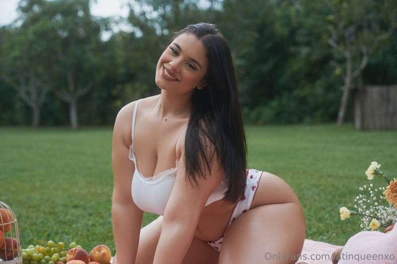 Can I be daddy's good girl? 😻