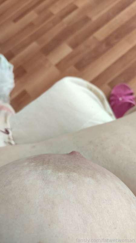 fatwetwoman image #1