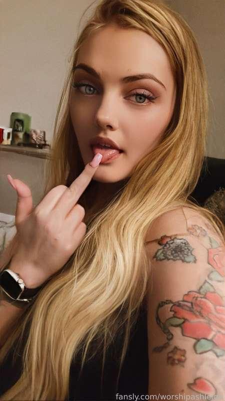 worshipashleigh image #0